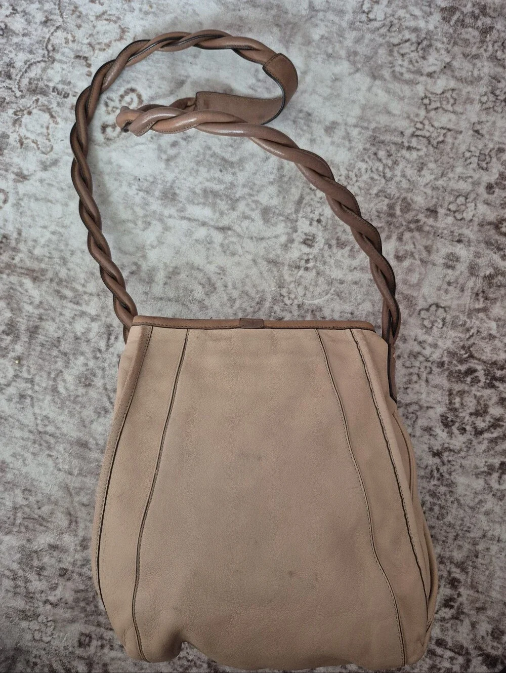 Chloe Amy Two Tone Leather Crossbody Bag - Picture 2 of 16